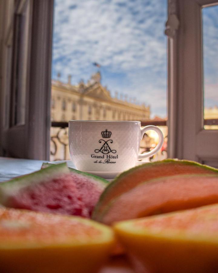 Grand Hotel De La Reine - Place Stanislas Нанси Екстериор снимка